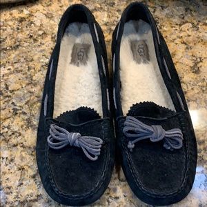 Ugg Women’s fleece lined slippers, size 9.5, $35